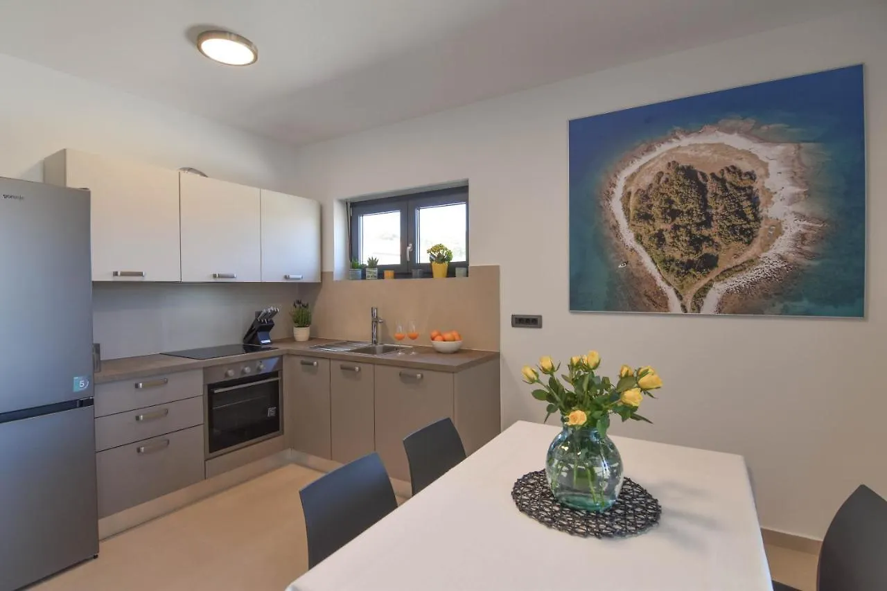 Luxury Apartment Punta With Sea View And Swimming Pool Premantura Croatia